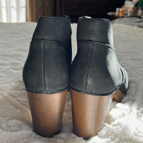 Worn for 20 minutes ! - Picture 3 of 5